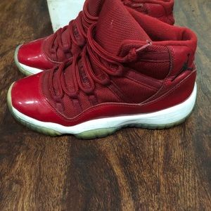 Kids size 4.5  Cherry Red Retro 11 Jordan